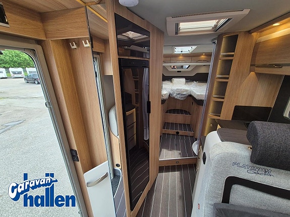 Knaus Sky TI Platinum Selection 700 MEG 19 of 27