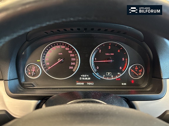 BMW 520d 11 of 17