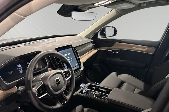 Volvo XC90 7 of 20