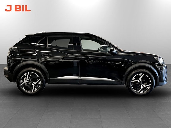 Peugeot 2008 16 of 20