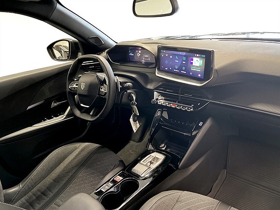 Peugeot 2008 12 of 20
