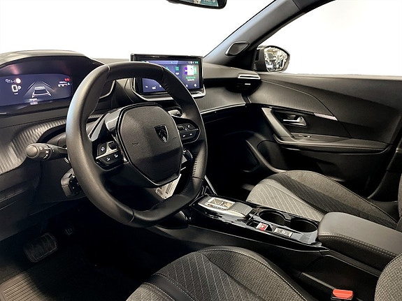 Peugeot 2008 4 of 20