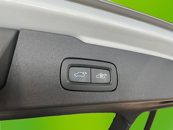 Volvo V60 17 of 26