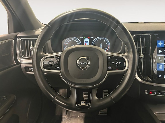 Volvo V60 13 of 26