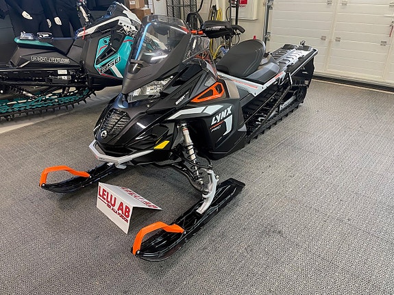 Lynx Xterrain PRO 600R E-TEC 3900 2 of 4