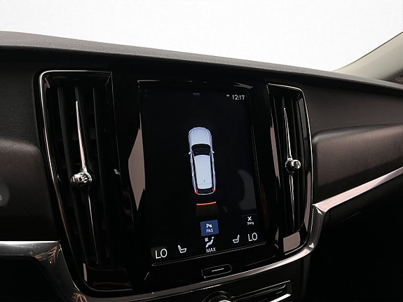 Volvo V90 Cross Country 20 of 30