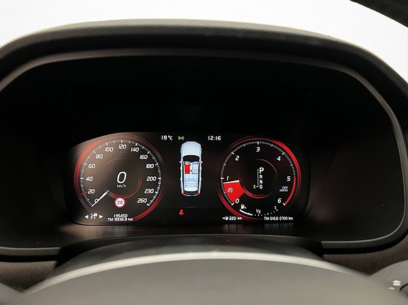 Volvo V90 Cross Country 16 of 30