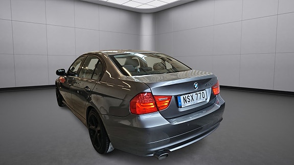 BMW 320d 4 of 27