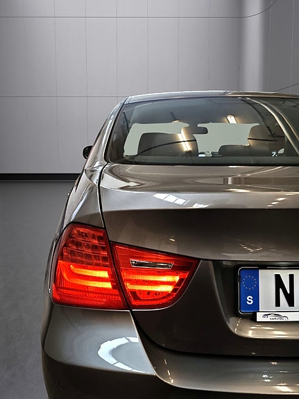 BMW 320d 5 of 27