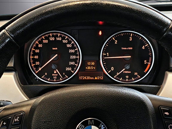 BMW 320d 26 of 27