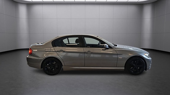 BMW 320d 10 of 27