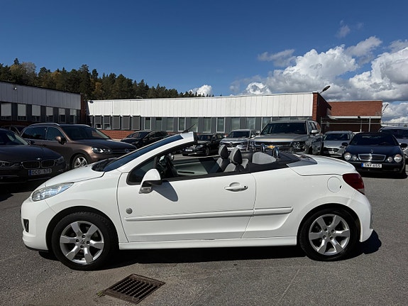 Peugeot 207 3 of 18