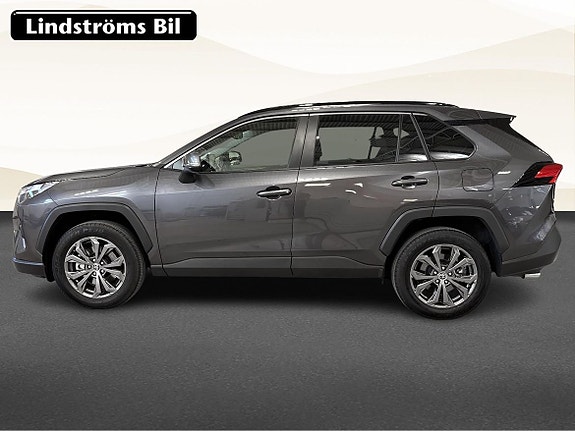 Toyota RAV4 6 of 19