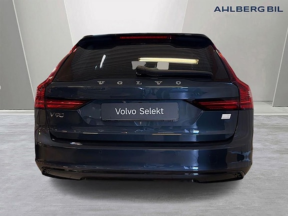 Volvo V90 11 of 15