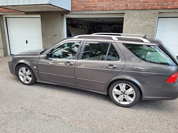 Saab 9-5 6 of 10