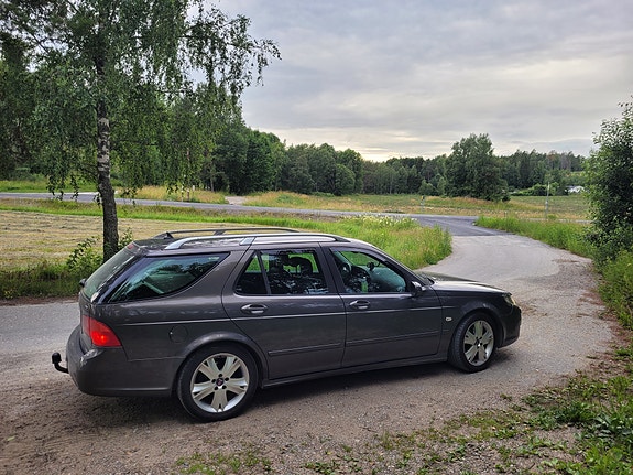 Saab 9-5 3 of 10