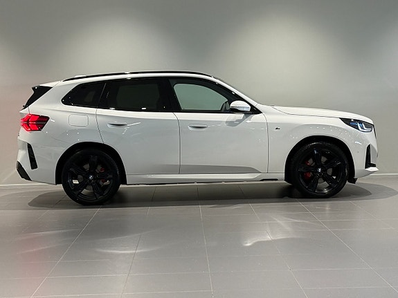 BMW X3 3 of 19