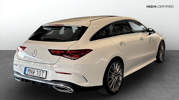 Mercedes-Benz CLA200 2 of 13