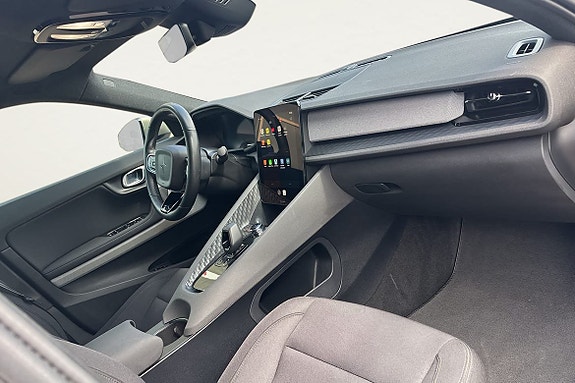 Polestar 2 14 of 15