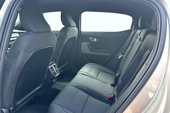 Polestar 2 12 of 15