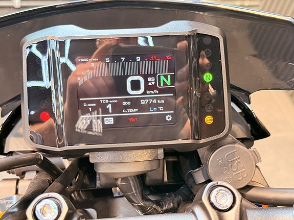 Yamaha MT-09SP 6 of 10