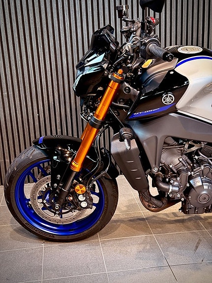 Yamaha MT-09SP 5 of 10