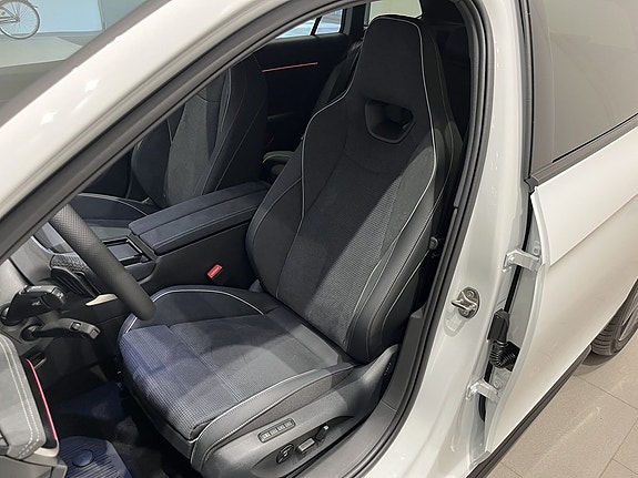 Skoda Superb 12 of 18