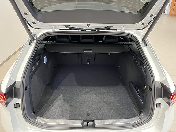 Skoda Superb 6 of 18