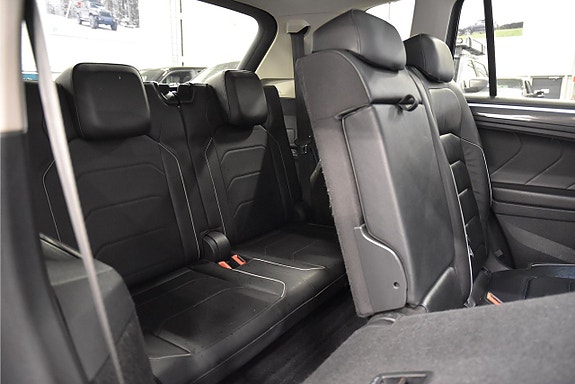Volkswagen Tiguan Allspace 15 of 27