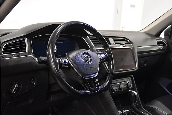 Volkswagen Tiguan Allspace 9 of 27