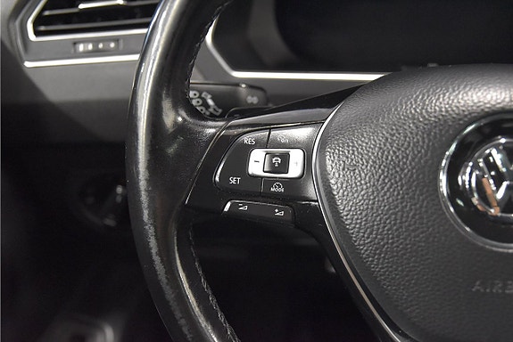 Volkswagen Tiguan Allspace 10 of 27