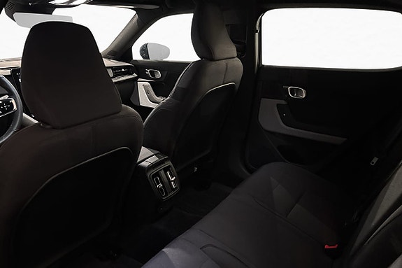 Polestar 2 12 of 17
