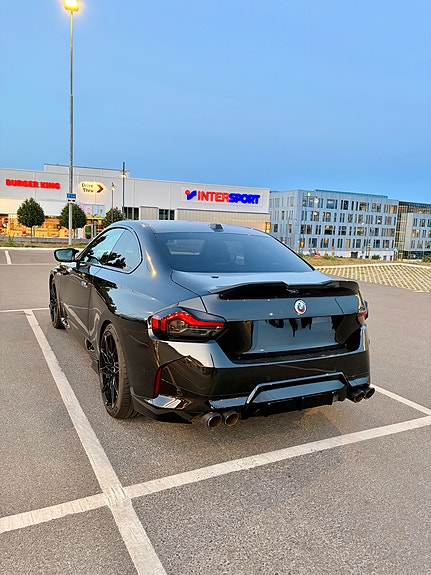 BMW M240i 4 of 9