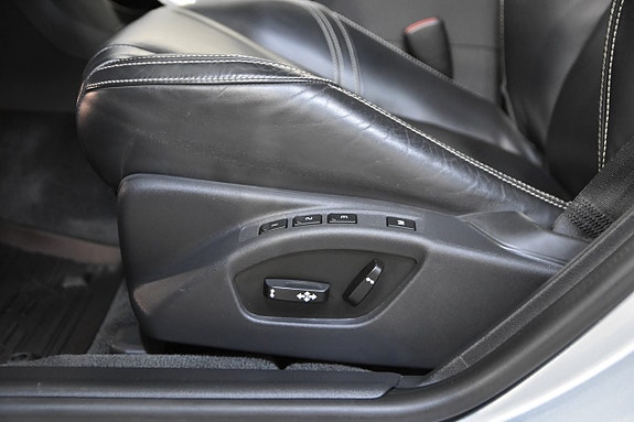 Volvo S60 13 of 24