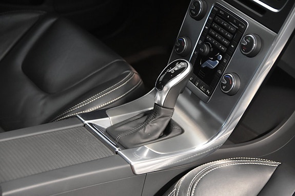 Volvo S60 20 of 24