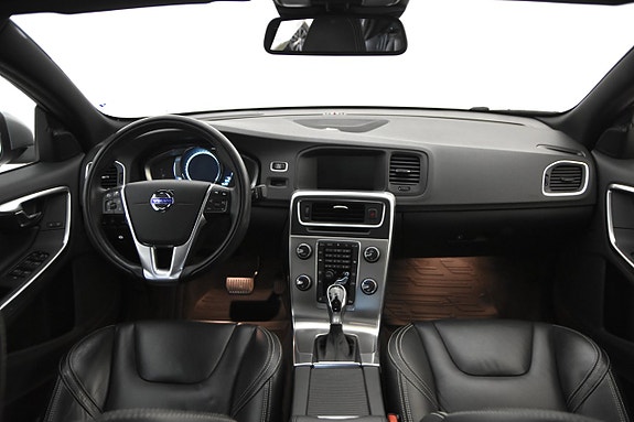 Volvo S60 12 of 24