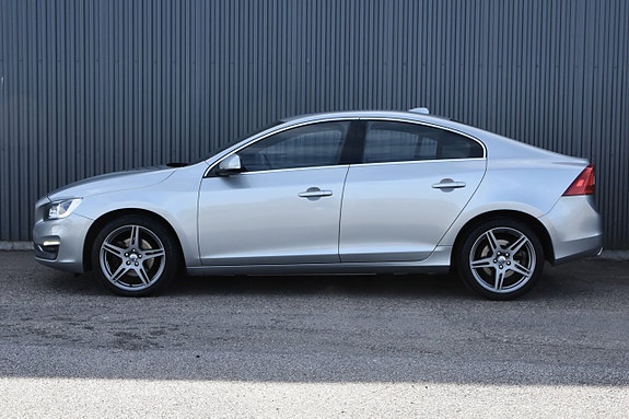 Volvo S60 6 of 24
