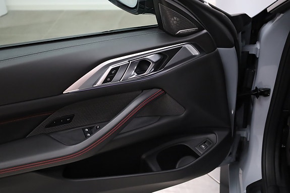 BMW M4 27 of 30