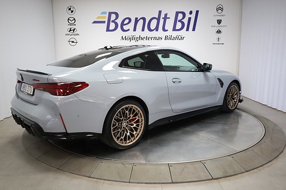 BMW M4 12 of 30