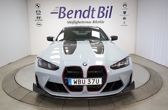 BMW M4 6 of 30