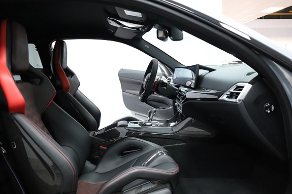 BMW M4 20 of 30