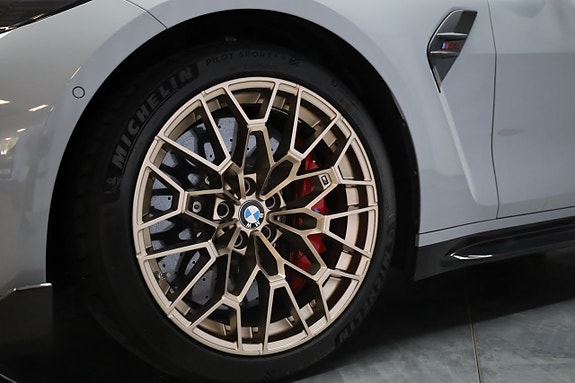 BMW M4 15 of 30