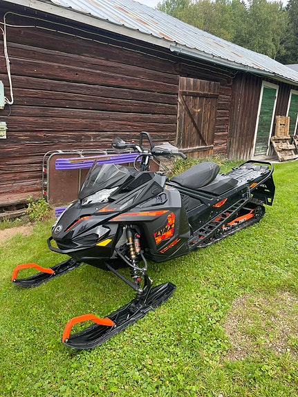 Lynx Xtrim re 850 3500 2 of 5