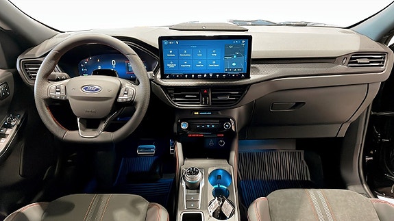 Ford Kuga 16 of 17