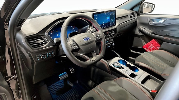 Ford Kuga 4 of 17