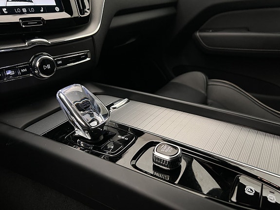 Volvo XC60 28 of 30