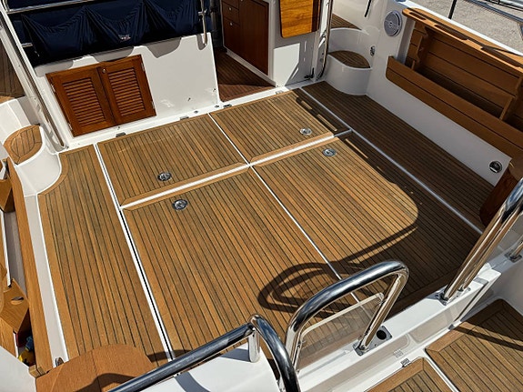 Nimbus 33 Nova | 2000 | Volvo Penta KAD 43 12 of 12
