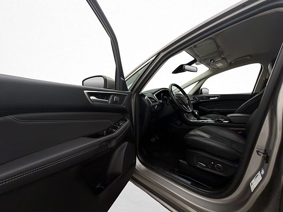 Ford S-MAX 10 of 30