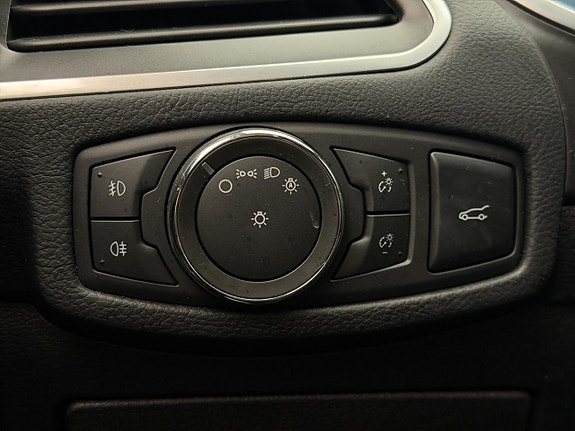 Ford S-MAX 14 of 30