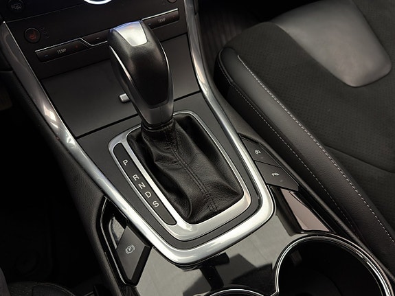 Ford S-MAX 22 of 30